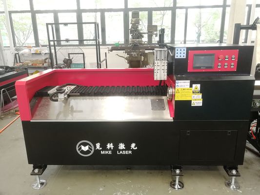 Máquina de corte de tubos de metal com controle CNC e consumo