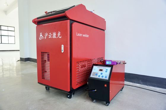1000W 1500W 2000W 3000W Soldador portátil de laser de fibra com refrigeração por água RAYCUS