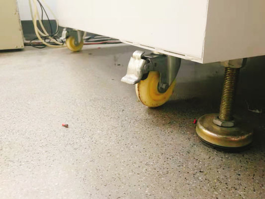 1000-26000mm/min Velocidade de corte Máquina de gravação a laser CO2 com superior e serviço