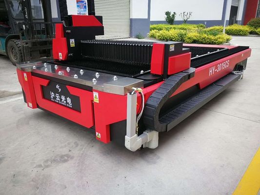 Máquina de corte a laser de fibras de mesa única modelo 3015 para transformação de chapas de metal