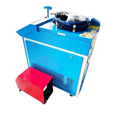 A solda de aço inoxidável tornou-se fácil com a máquina de soldagem a laser 4 em 1 LAPPING C Guidrail