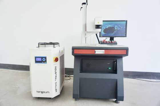 Modo de refrigeração por ar para RAYCUS Desktop Refrigeramento por água com laser de fibra pulsado portátil