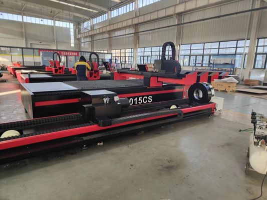 3015 Máquina de corte a laser de fibra 1000W 1500W 2000W 3000W com configuração de tipo de pórtico