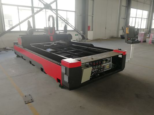 Máquina de corte de alumínio a laser de fibra CNC 3015 com peso de 5000 kg