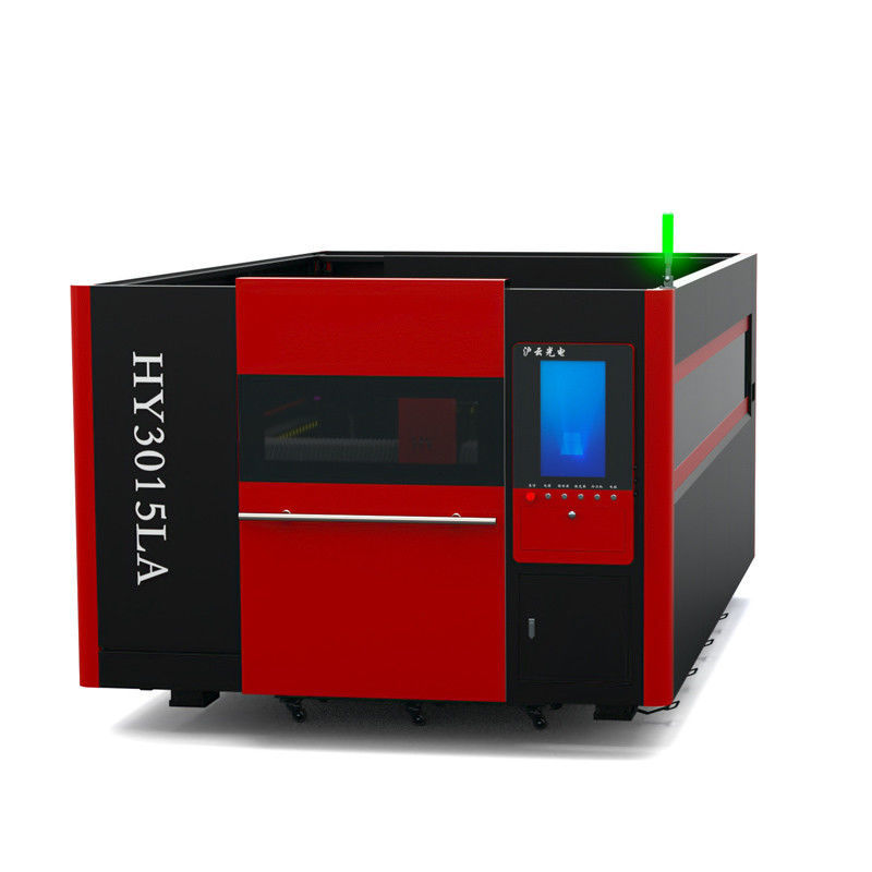 Máquina de corte a laser de fibra de 1300 mm para fábrica de madeira CNC de micro jato fechada